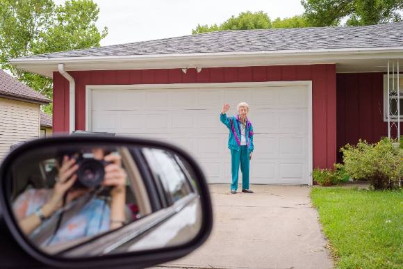 Leaving and waving, 8/2015