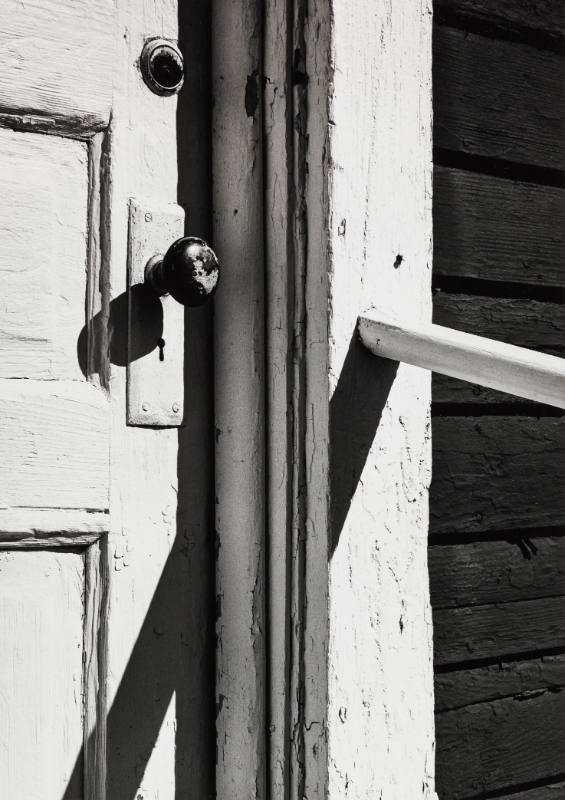 White Building, Black Knob, Arkansas